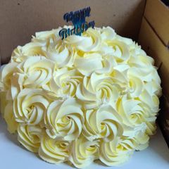 A picture of Mango flavoured cake.