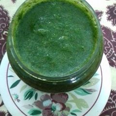 A picture of Green Chutni.