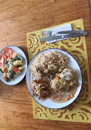 Una foto de Muslo de pollo en salsa de naranja