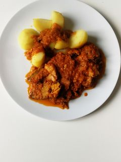 Una foto de Solomillo / lomo de cerdo en salsa de verduras
