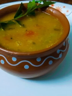ઉડીપી સ્ટાઈલ સંભાર (Udipi Style Sambhar Recipe In Gujarati) રેસીપી મુખ્ય ફોટો