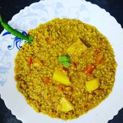 A picture of Kodo millet daliya.