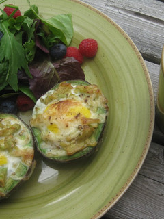 A picture of Avocado Egg Boat.
