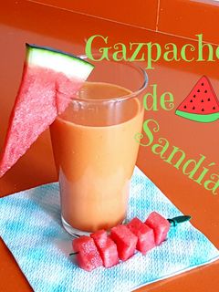 Una foto de Gazpacho de sandía saludable y refrescante