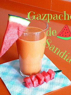 Una foto de Gazpacho de sandía saludable y refrescante