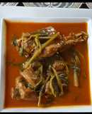 Mole de espinazo de cerdo con verdolagas