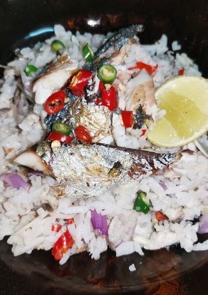 รูปของ ข้าวแมว ข้าวขยำปลาทู