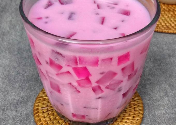 Resep Es Buah Naga Oleh Rizki Mutia Putri Cookpad