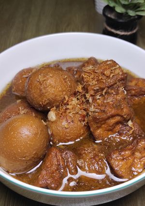 Foto resep Semur Tahu Telur Betawi