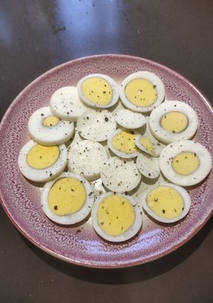 A picture of Hard Boiled Egg.