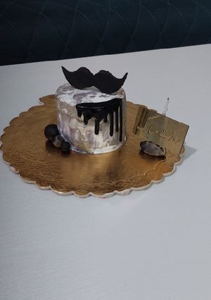 عکسی از دستور مینی کیک ابر و بادی نسکافه ای روز مرد