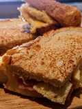 Super Easy Omelette Sandwich