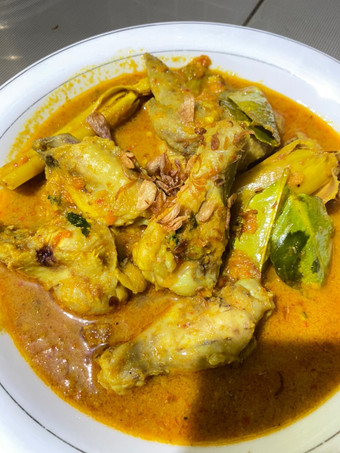 Resep Ayam kemangi bumbu kuning Istimewa
