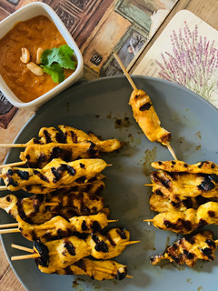 A picture of Chicken Satay.