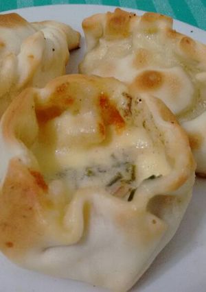 Una foto de Empanadas de queso y cebollita de verdeo