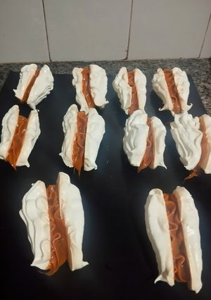 Una foto de Merengues Caseros (Bocaditos de Nube)
