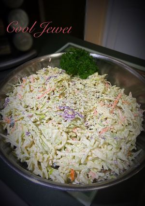 A picture of Cole Slaw Dressing.
