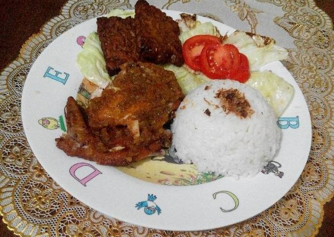 Ayam Gepuk Sambal Dower