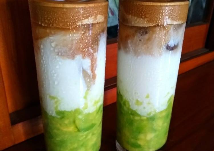 Mudah Cepat Memasak Dalgona Coffee Avocado Sedap Nikmat