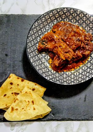 A picture of Chops chutney.