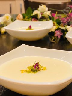 عکسی از دستور دسر نشاسته