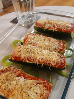 Una foto de Calabacín gratinado express
