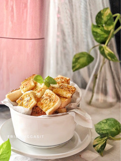 Foto resep Garlic Bread Toast Bites dg Air Fryer