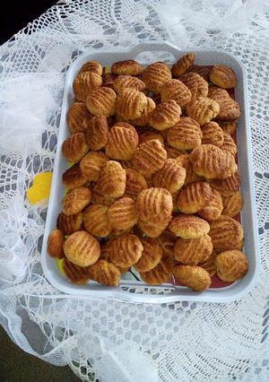 A picture of Ginger biscuits.