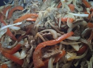 Una foto de Fajitas con pimiento rojo