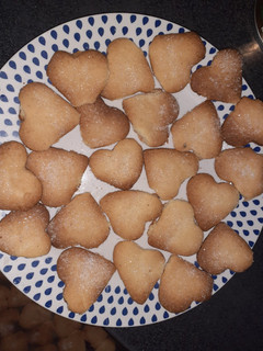 Una foto de Galletitas de limón azucaradas 🍋🍋🍋