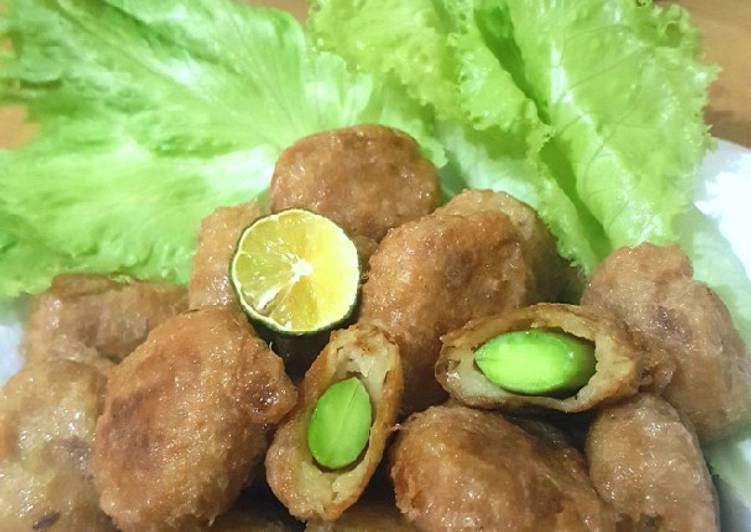 Cara Memasak Perkedel kentang isi pete yang Renyah