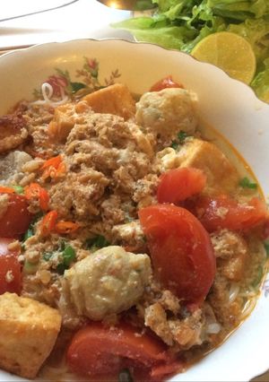 Hình của món Bún riêu cua.
