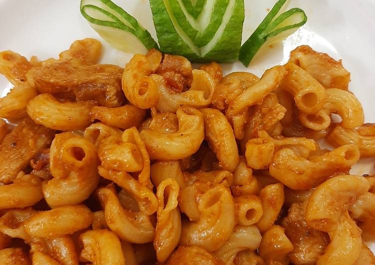 Makarona Ayam (Makaroni)