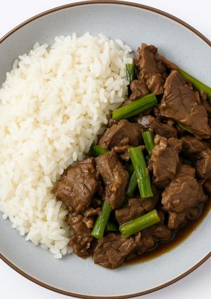 Una foto de Carne Mongoliana