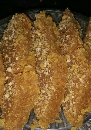 A picture of Moong dal barfi.