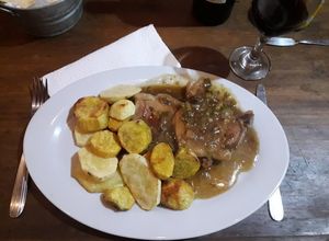 Una foto de Costillitas de cerdo al verdeo