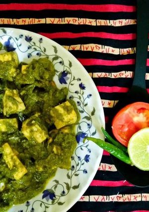 পালং পনির (palang paneer recipe in bengali) রেসিপির প্রধান ছবি