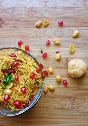 A picture of Kutchi Bhel.