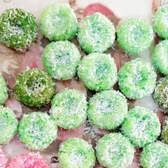 A picture of Coconut mithai.