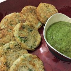 A picture of Oats Mini Uthappam.