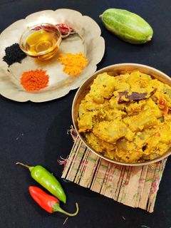 পটল পোস্ত (patol posto recipe in Bengali) রেসিপির প্রধান ছবি