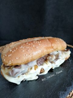 Una foto de Philly Cheese steak