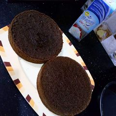 A picture of Basic chocolate spong(1 pound).