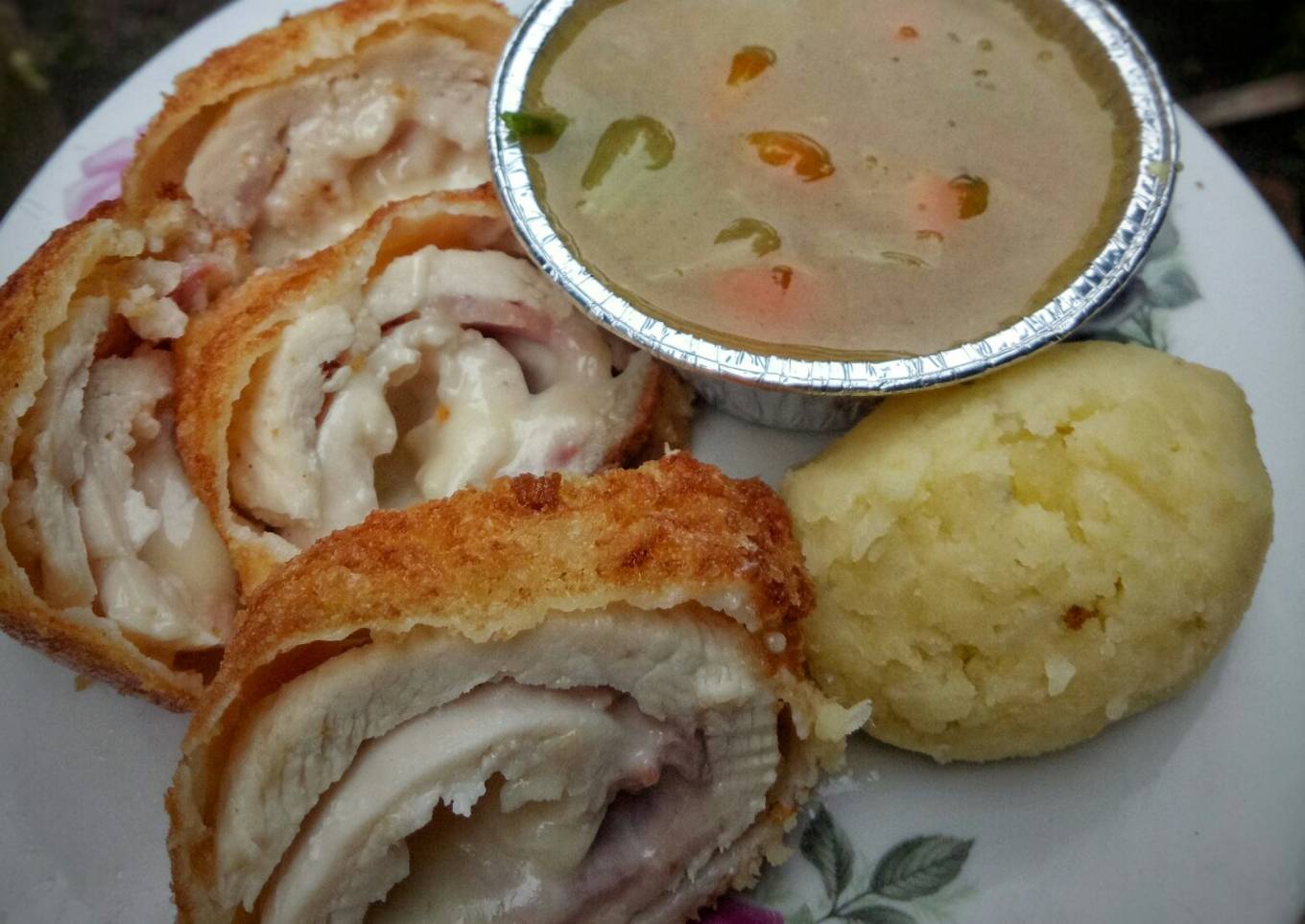 Chicken cordon bleu w/ curry sauce
