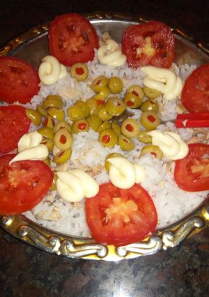 Una foto de Ensalada de arroz con lo que había en la heladera