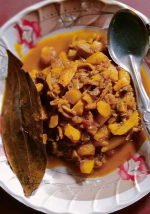মাশরুম কারি (mushroom curry recipe in Bengali) রেসিপির প্রধান ছবি