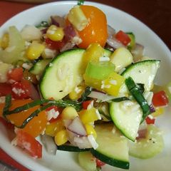 A picture of Italian Garden Salad.