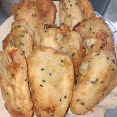 รูปของ Pisang goreng wijen hitam