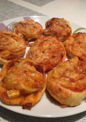 Dupla sajtos pizzás csiga 🐌🧀 recept fotója