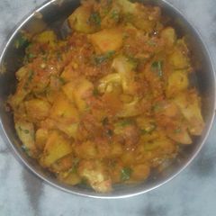 A picture of Aalu gobhi ki sabji.